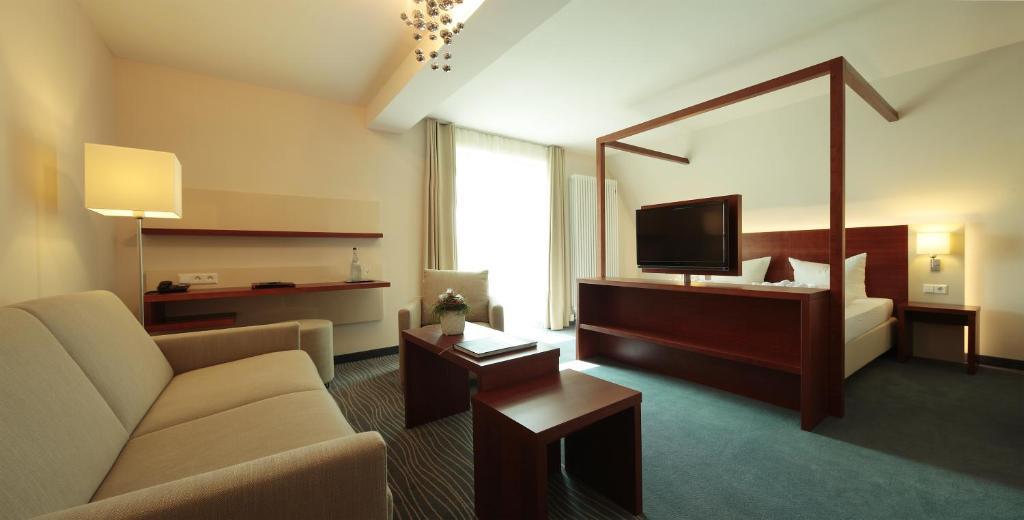 Krone Langenburg Room photo